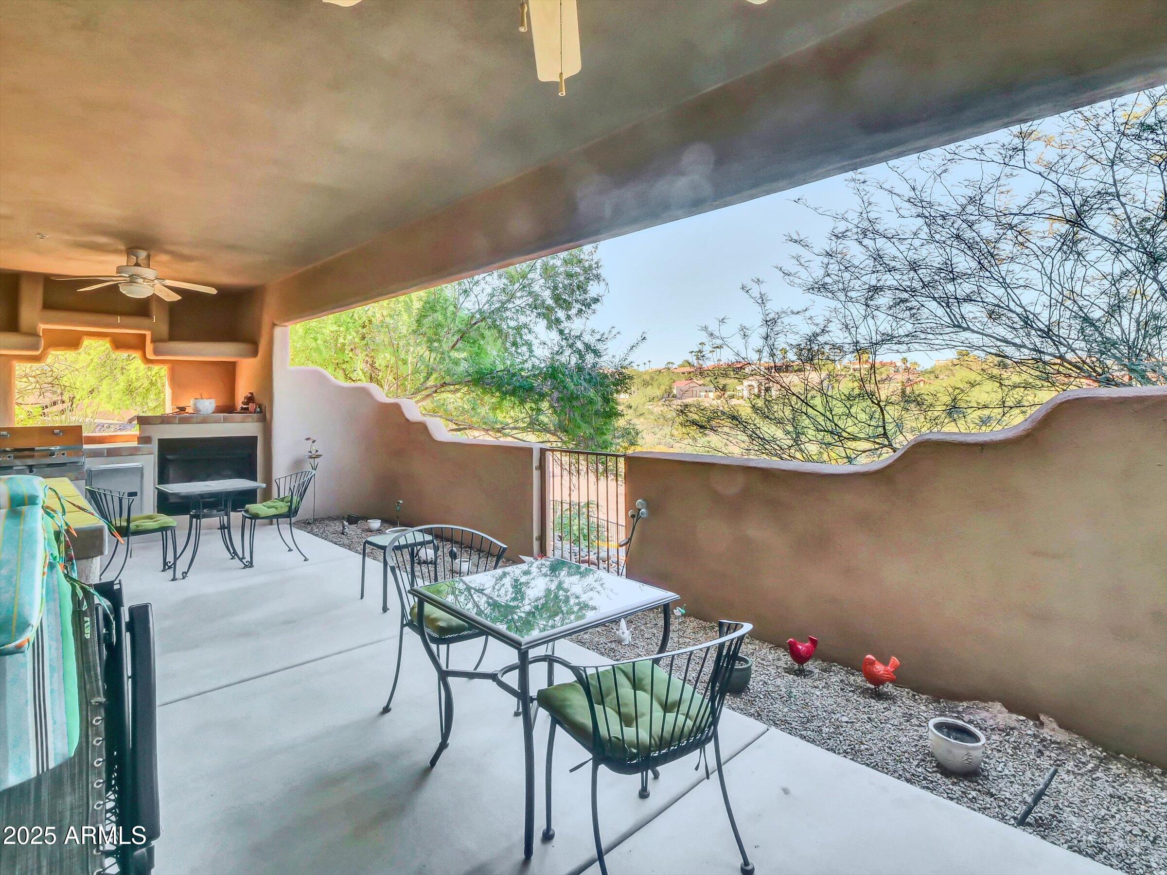 SAGUARO RIDGE CONDOMINIUMS - Residential