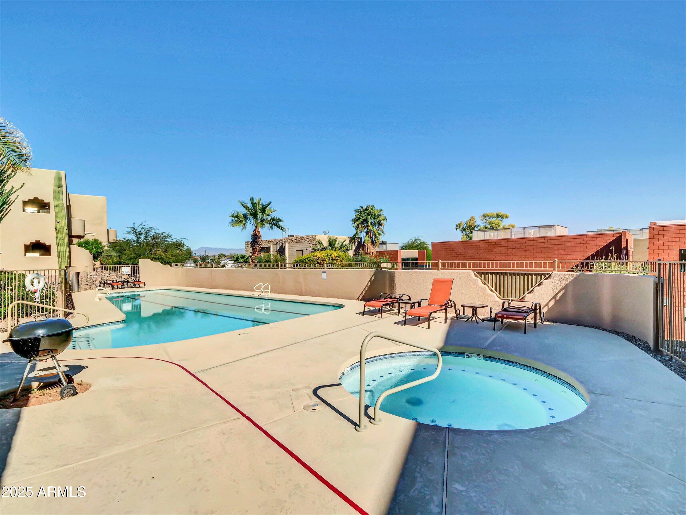 SAGUARO RIDGE CONDOMINIUMS - Residential
