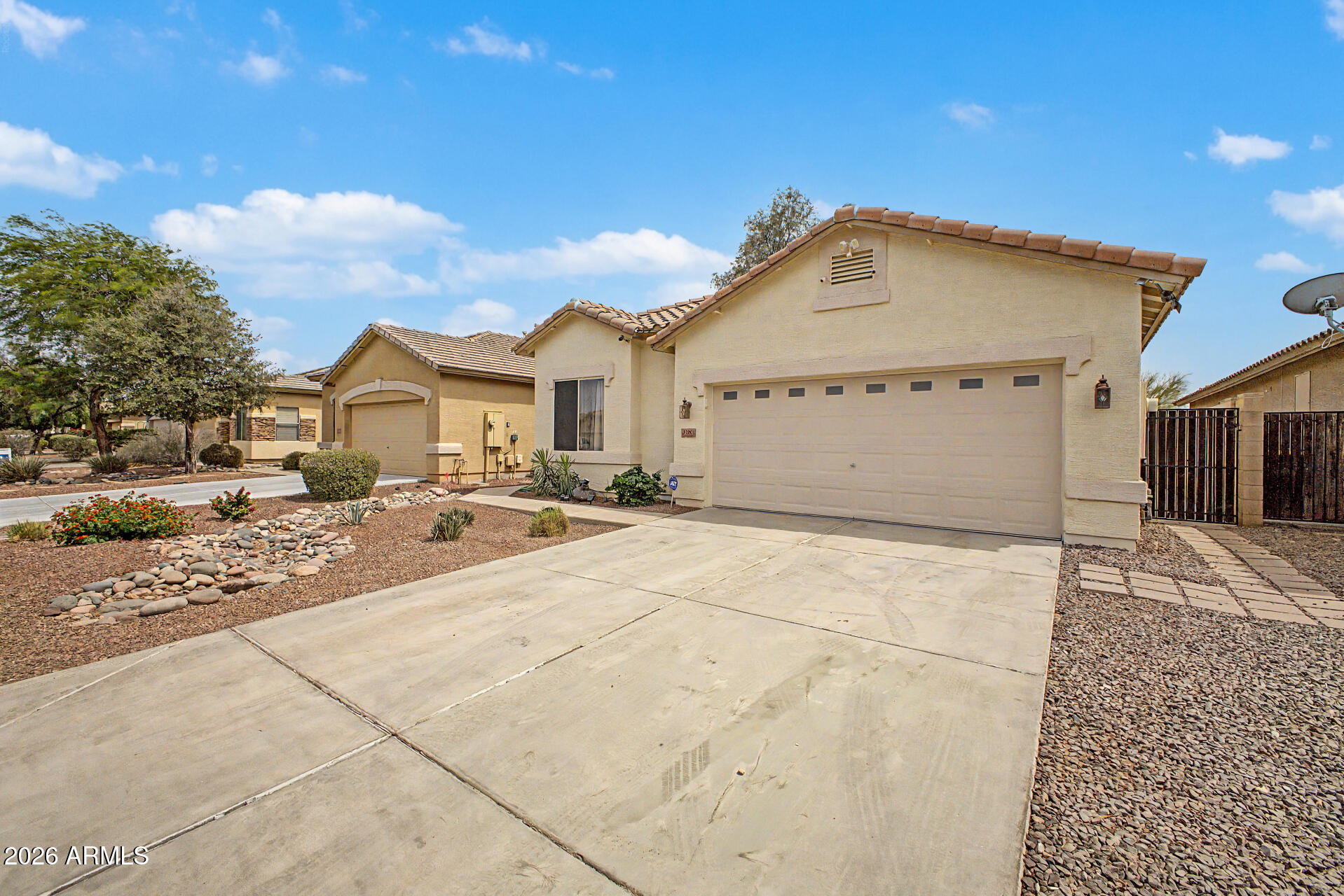 12801 W GLENROSA Drive