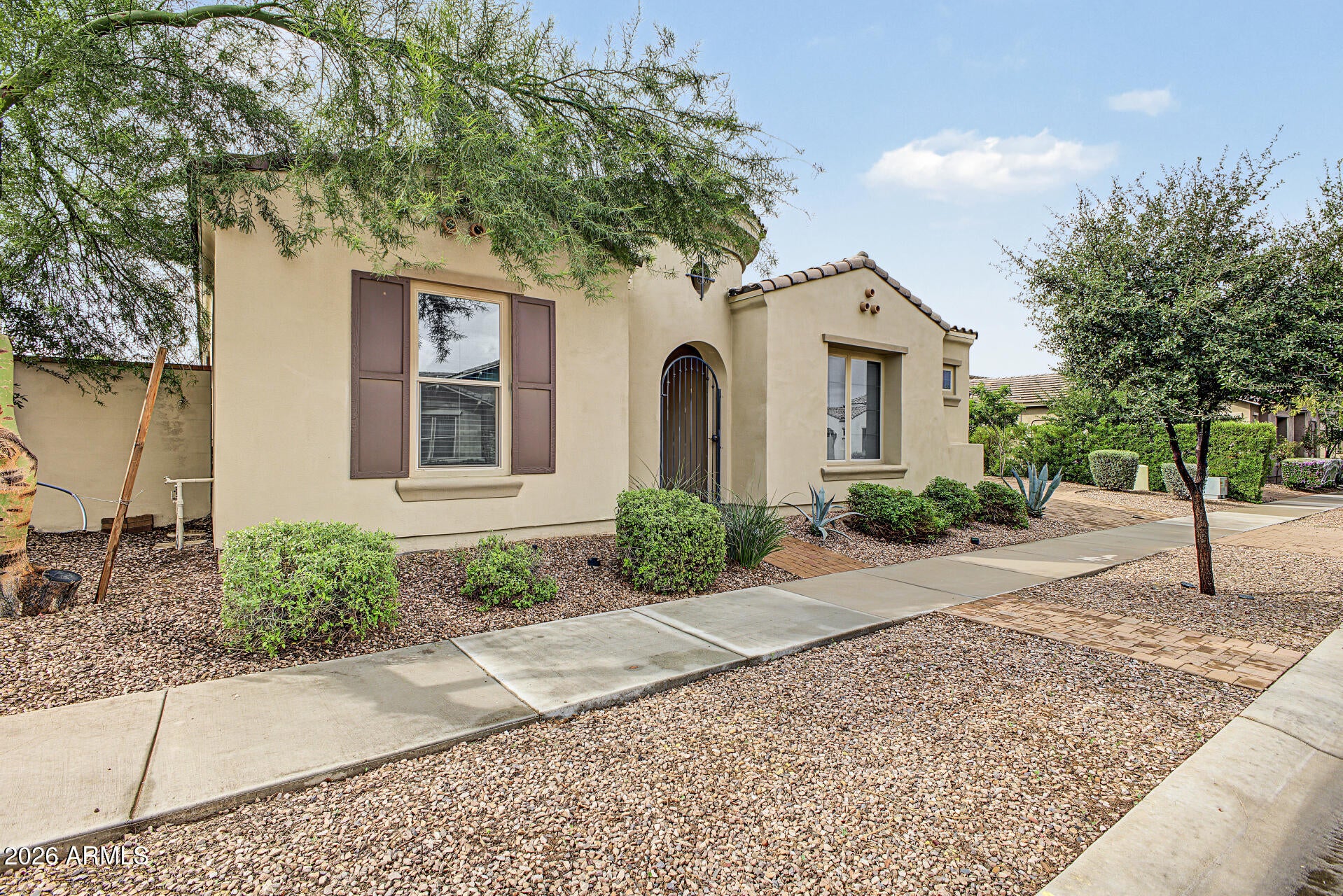 10713 E DIFFRACTION Avenue
