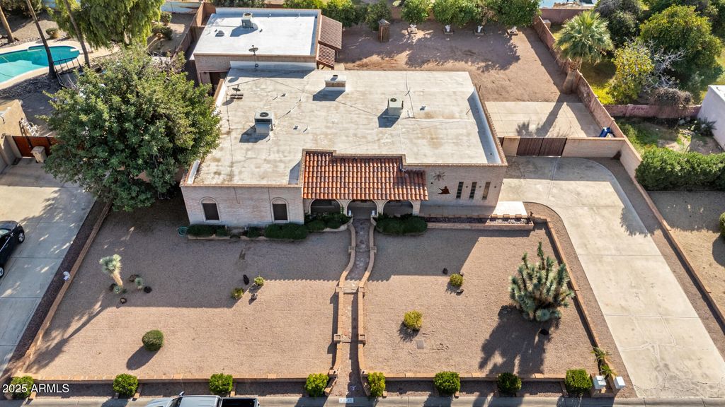 Photo of 7645 W Bluefield Avenue, Glendale, AZ 85308 (MLS # 6961634)