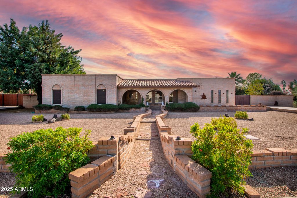 Photo of 7645 W Bluefield Avenue, Glendale, AZ 85308 (MLS # 6961634)