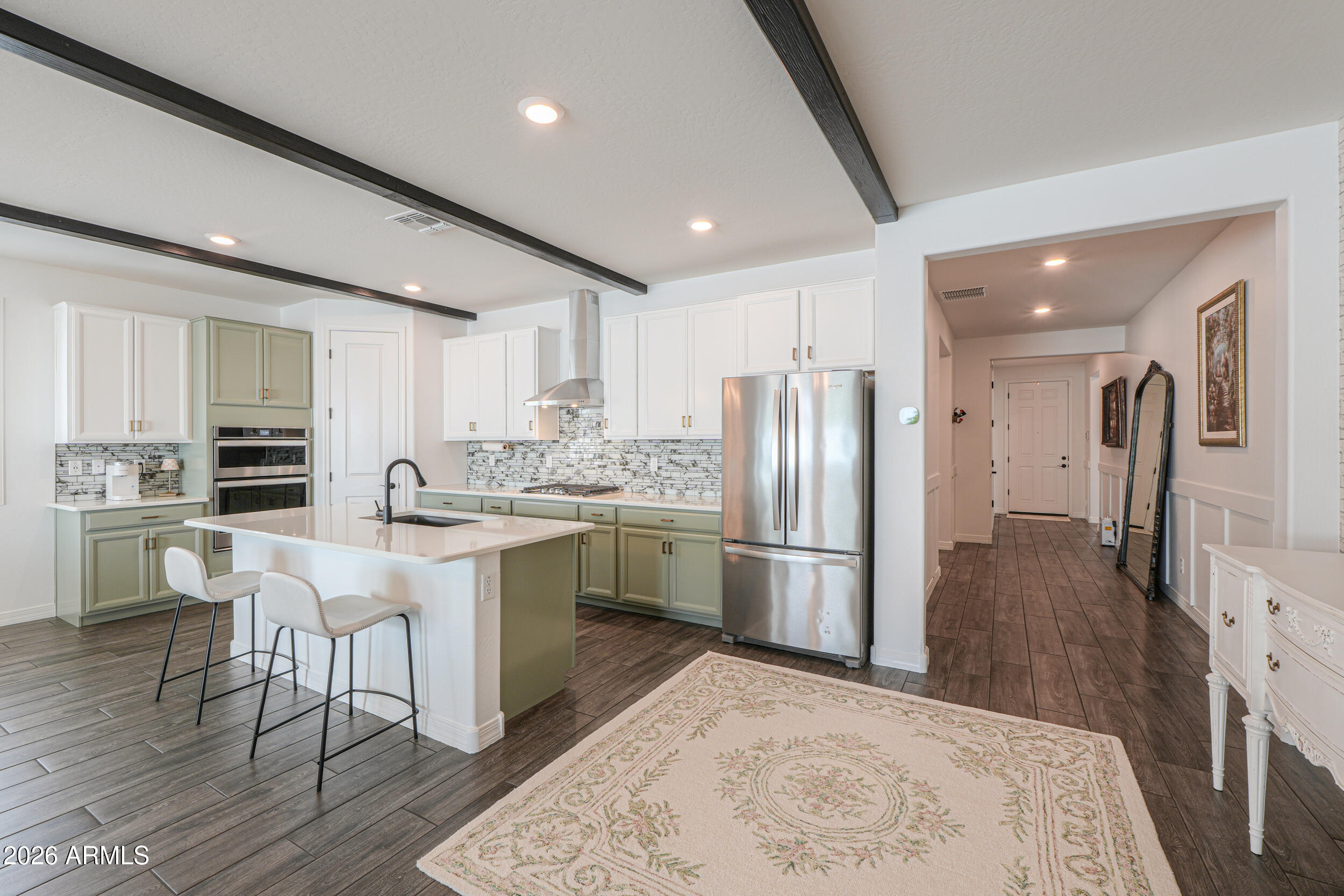 634 E BUCKINGHAM Avenue