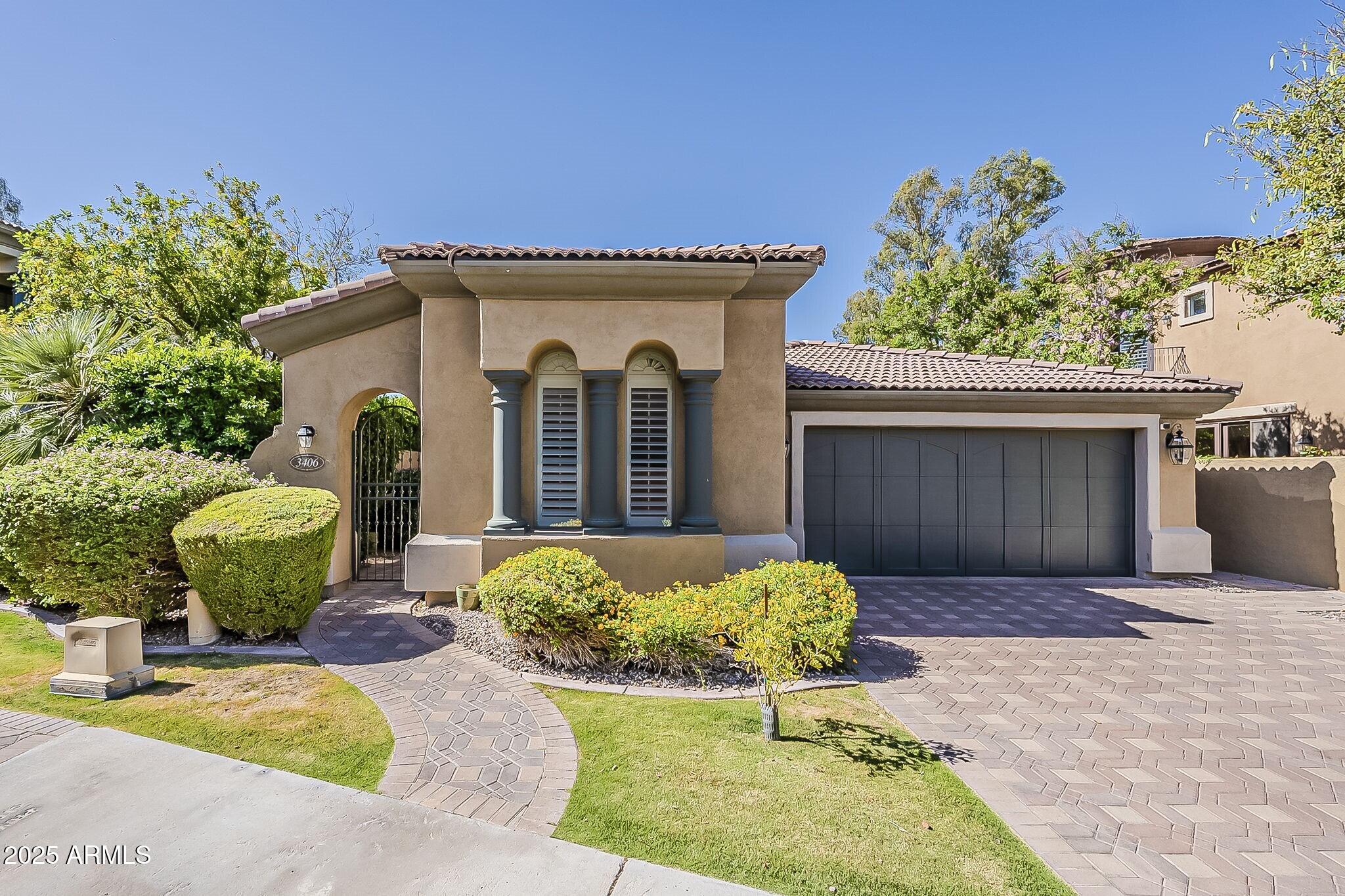 Homes 1 3406 E PYRENEES Pass
