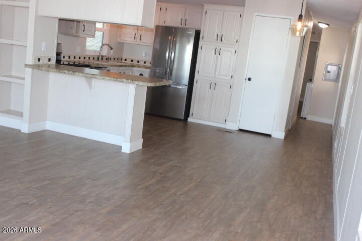 3300 E Broadway Road 205
