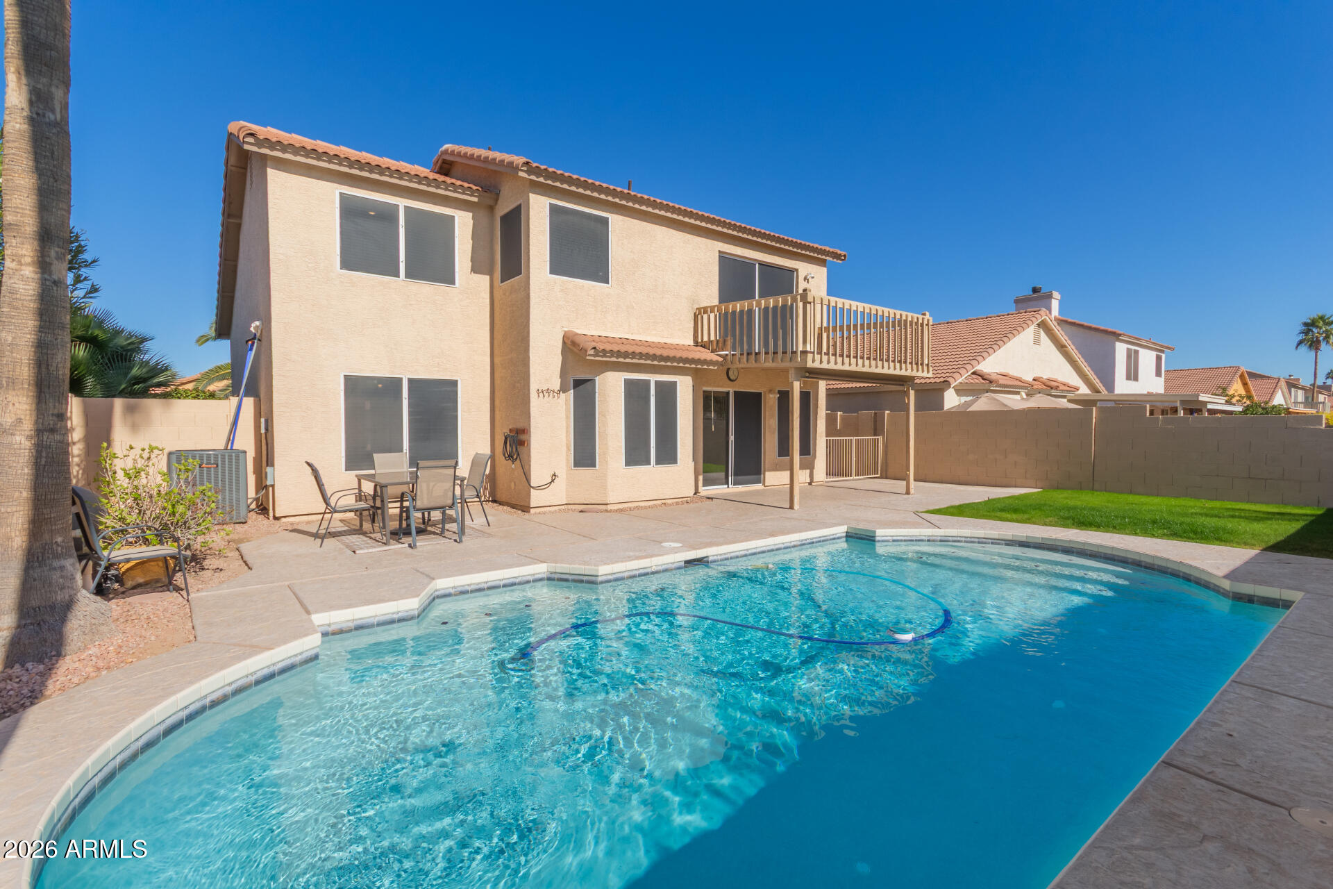 3611 E WINDMERE Drive