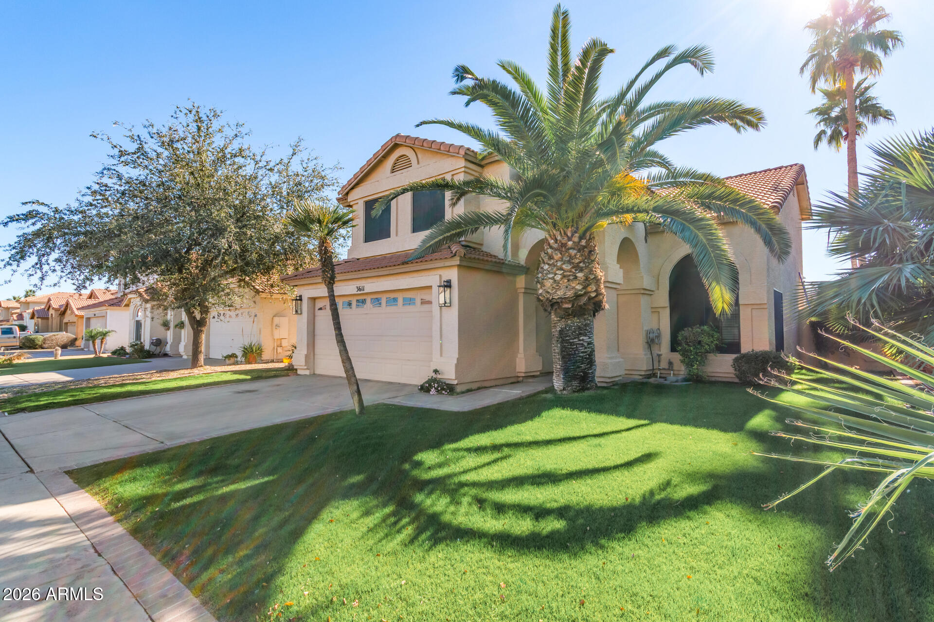 3611 E WINDMERE Drive