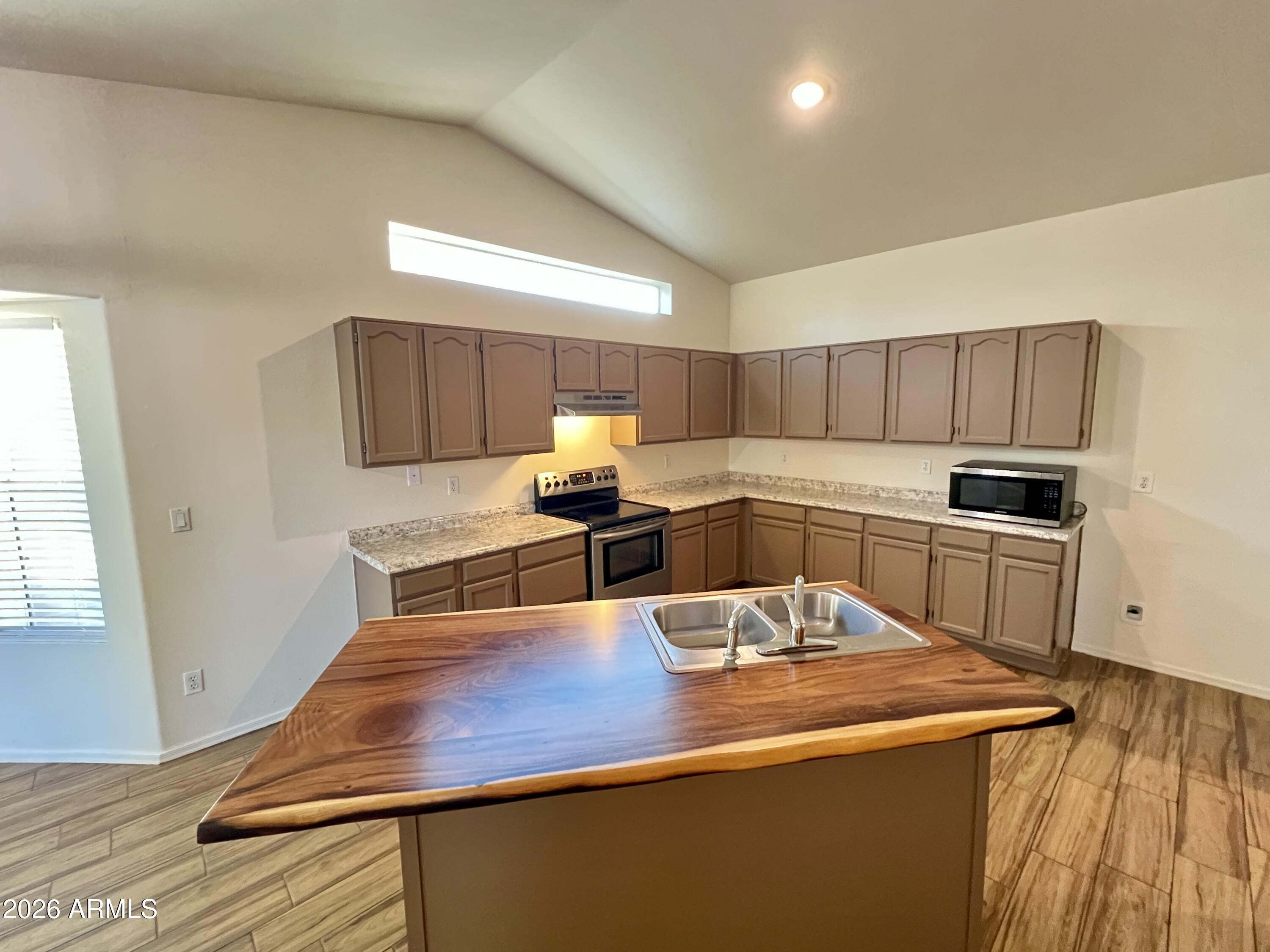 255 S KINGSTON Street