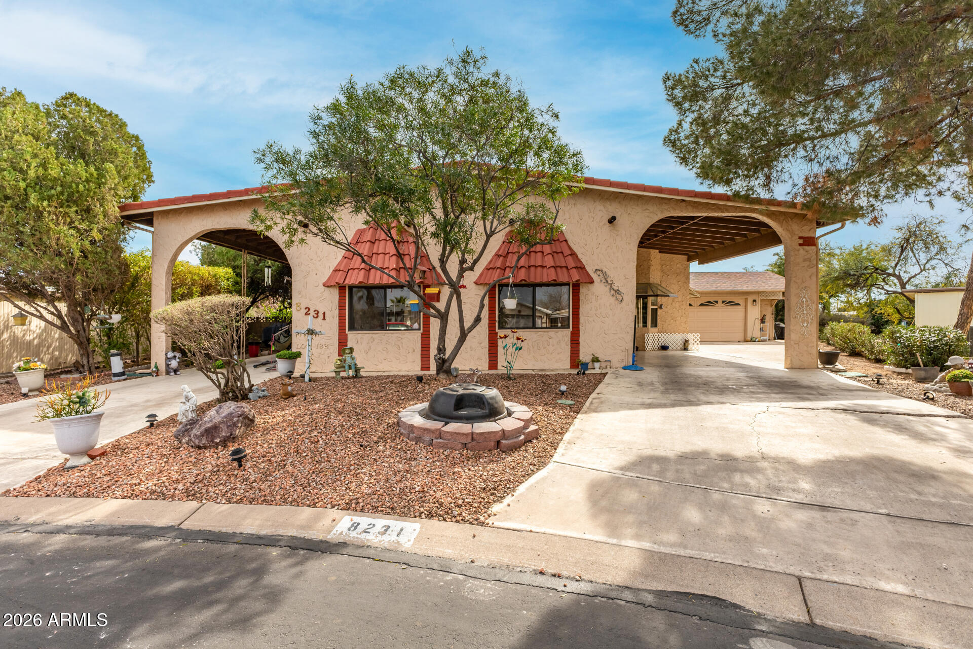 8231 E CACTUS Drive
