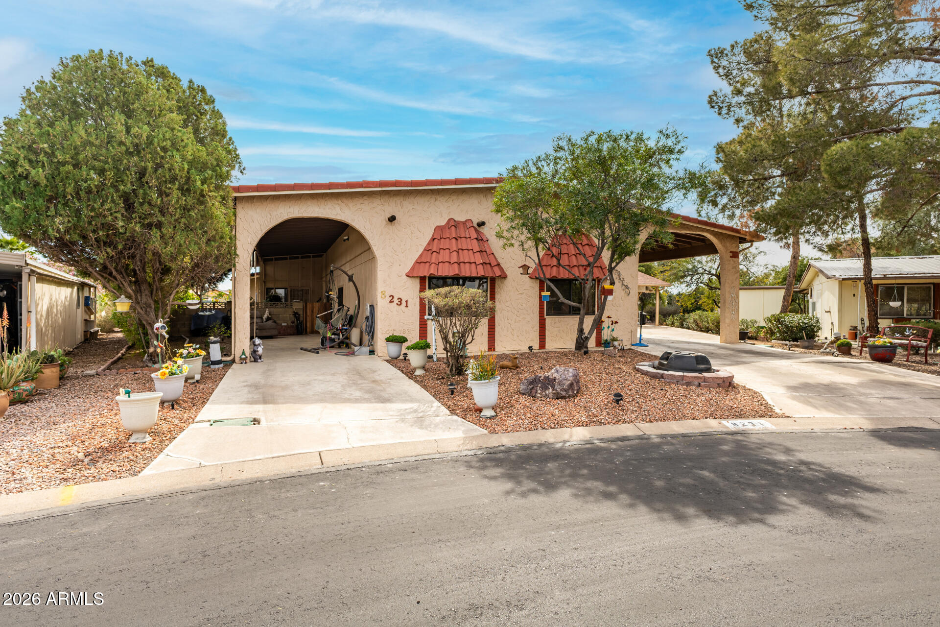 8231 E CACTUS Drive