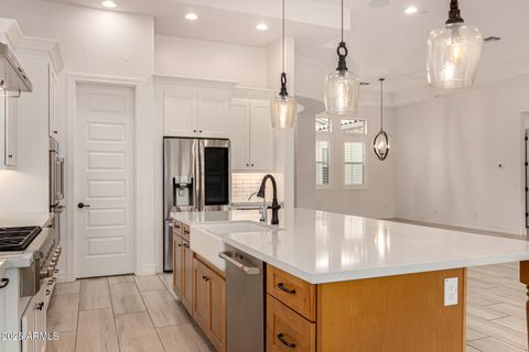 7598 W JESSIE Lane Peoria AZ 85383