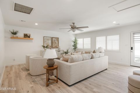 Photo of 4802 N 83rd Street, Scottsdale, AZ 85251 (MLS # 6928031)