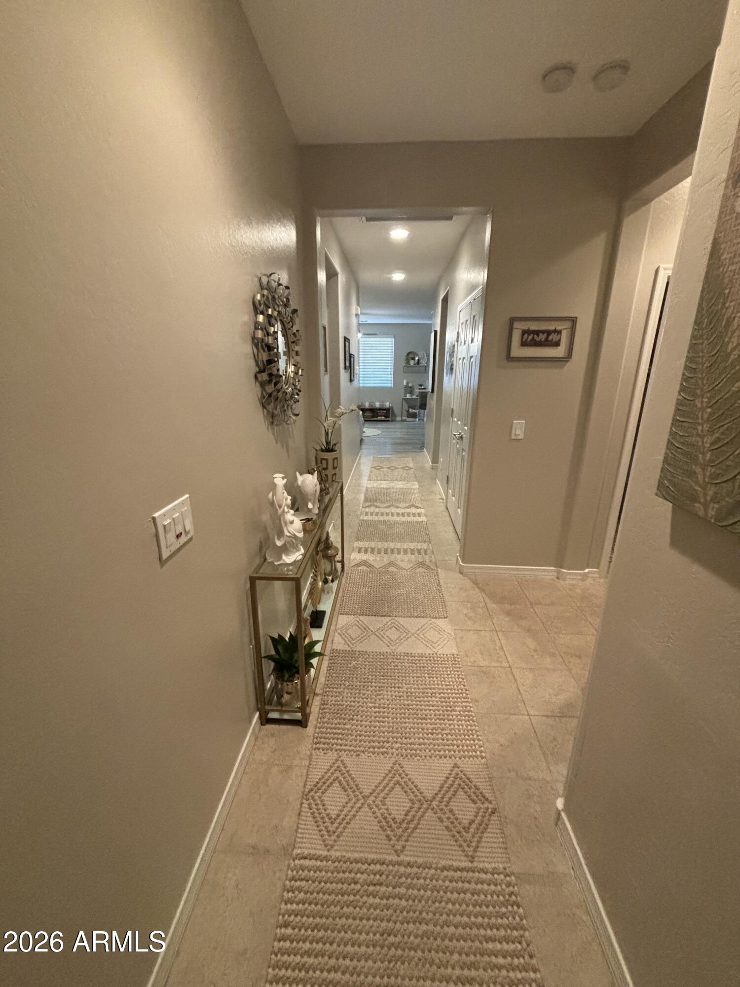 6711 W MOCKINGBIRD Way