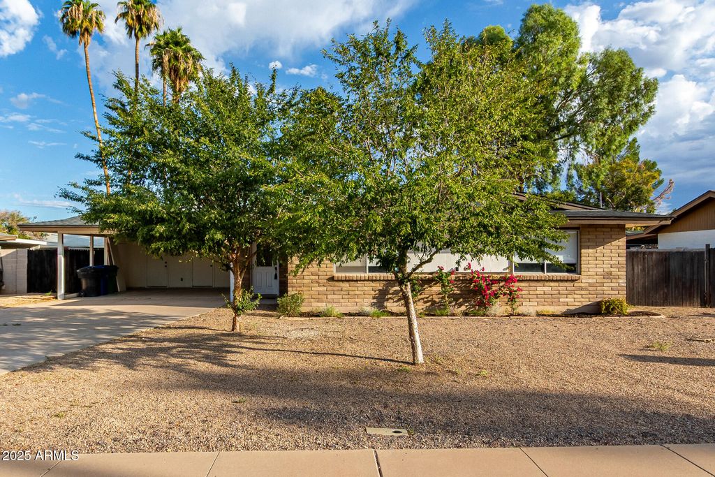 Photo of 2534 E Fairfield Street, Mesa, AZ 85213 (MLS # 6931427)