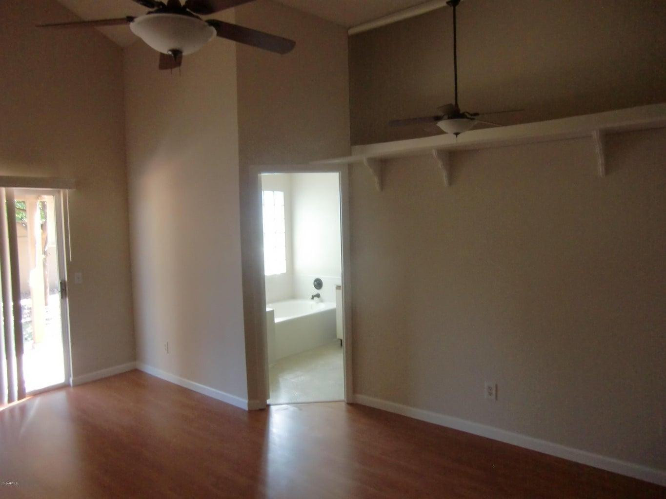 3305 E Wildwood Drive