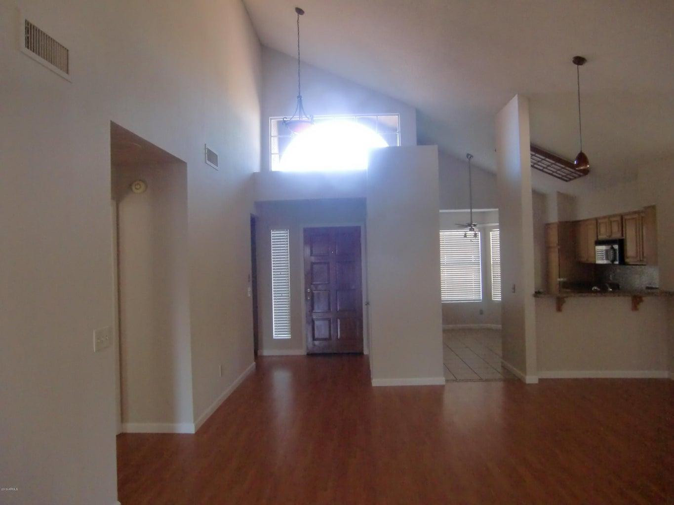 3305 E Wildwood Drive