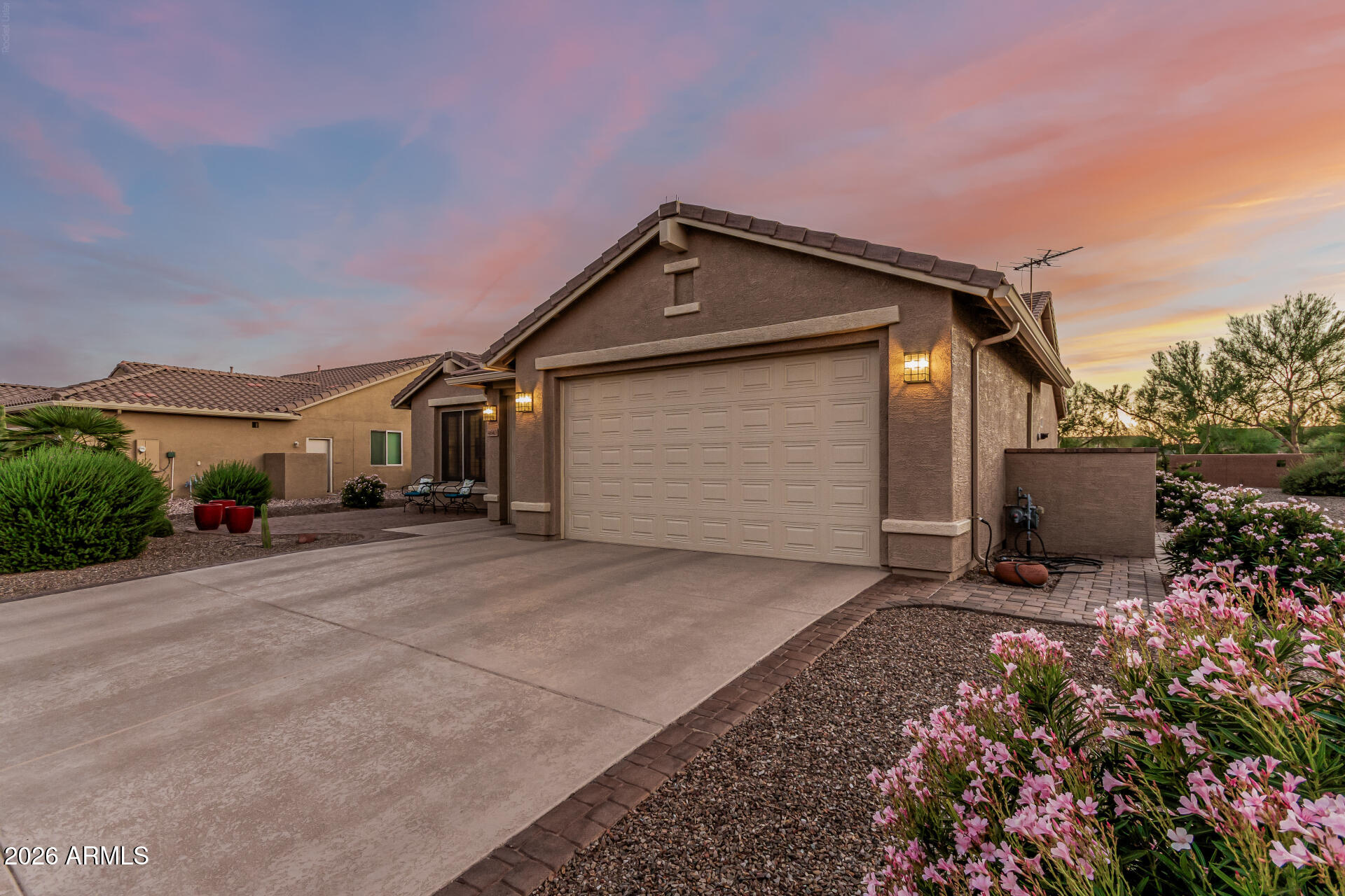 4643 W AZTEC Drive