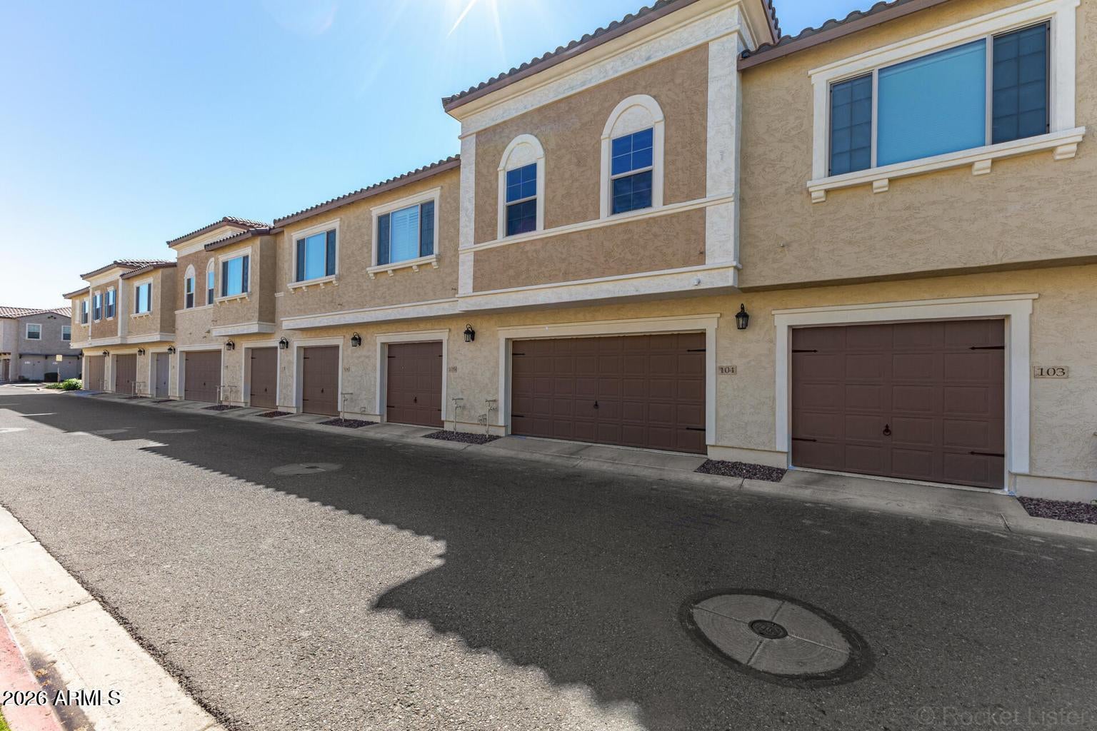 1917 E HAMPTON Lane 104