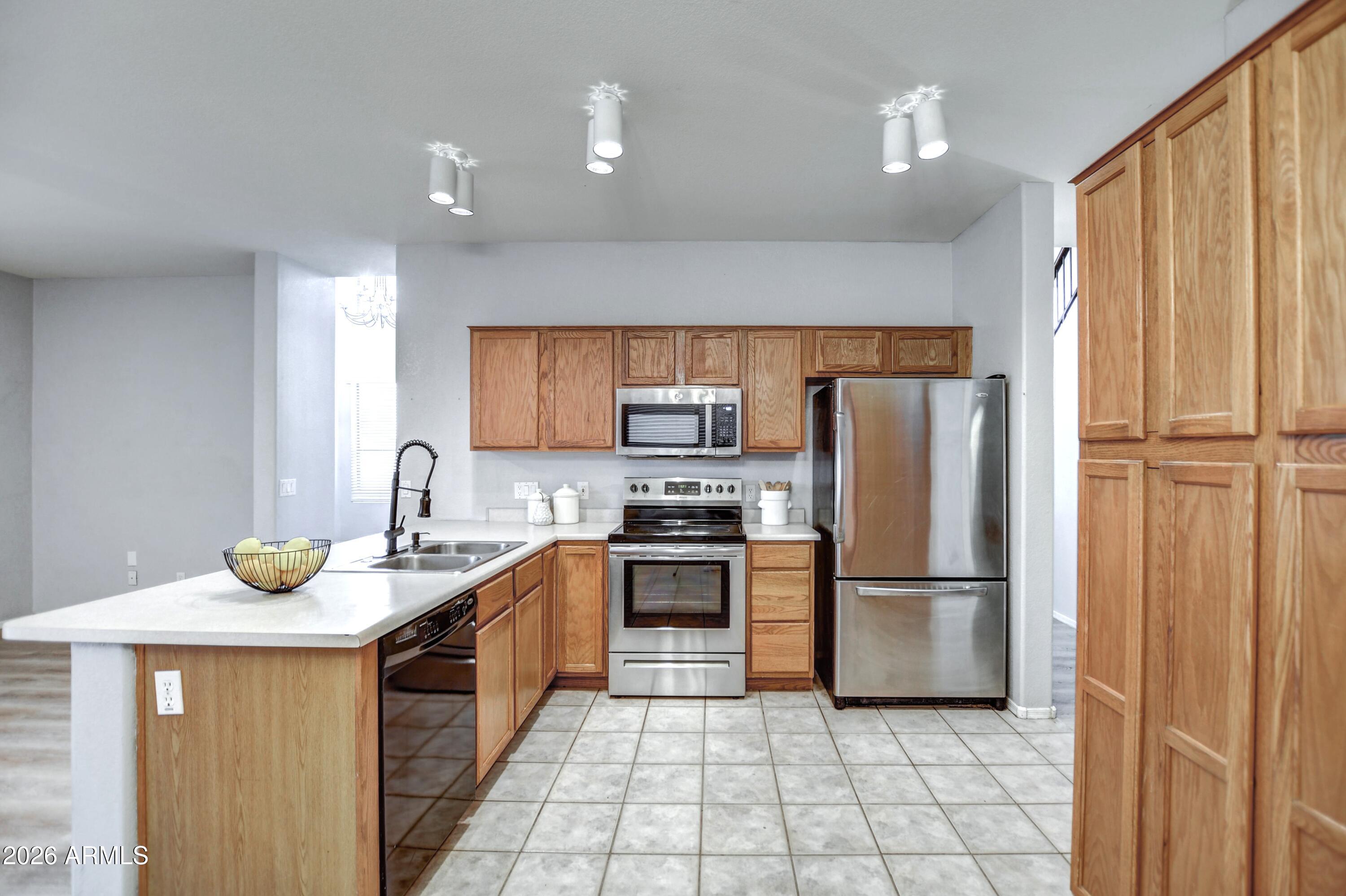 NORTH CANYON RANCH - Residential