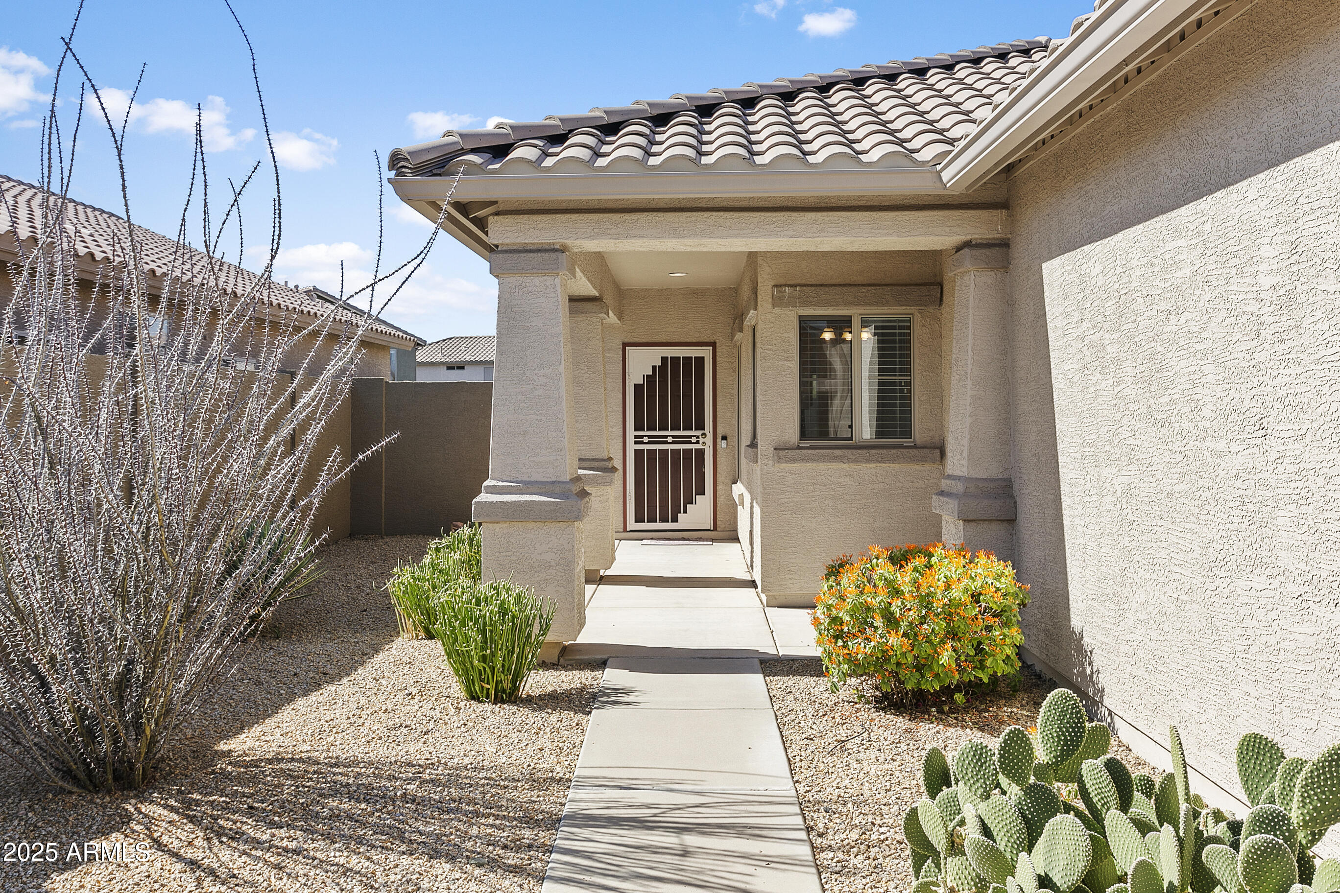 3407 W STEINBECK Drive