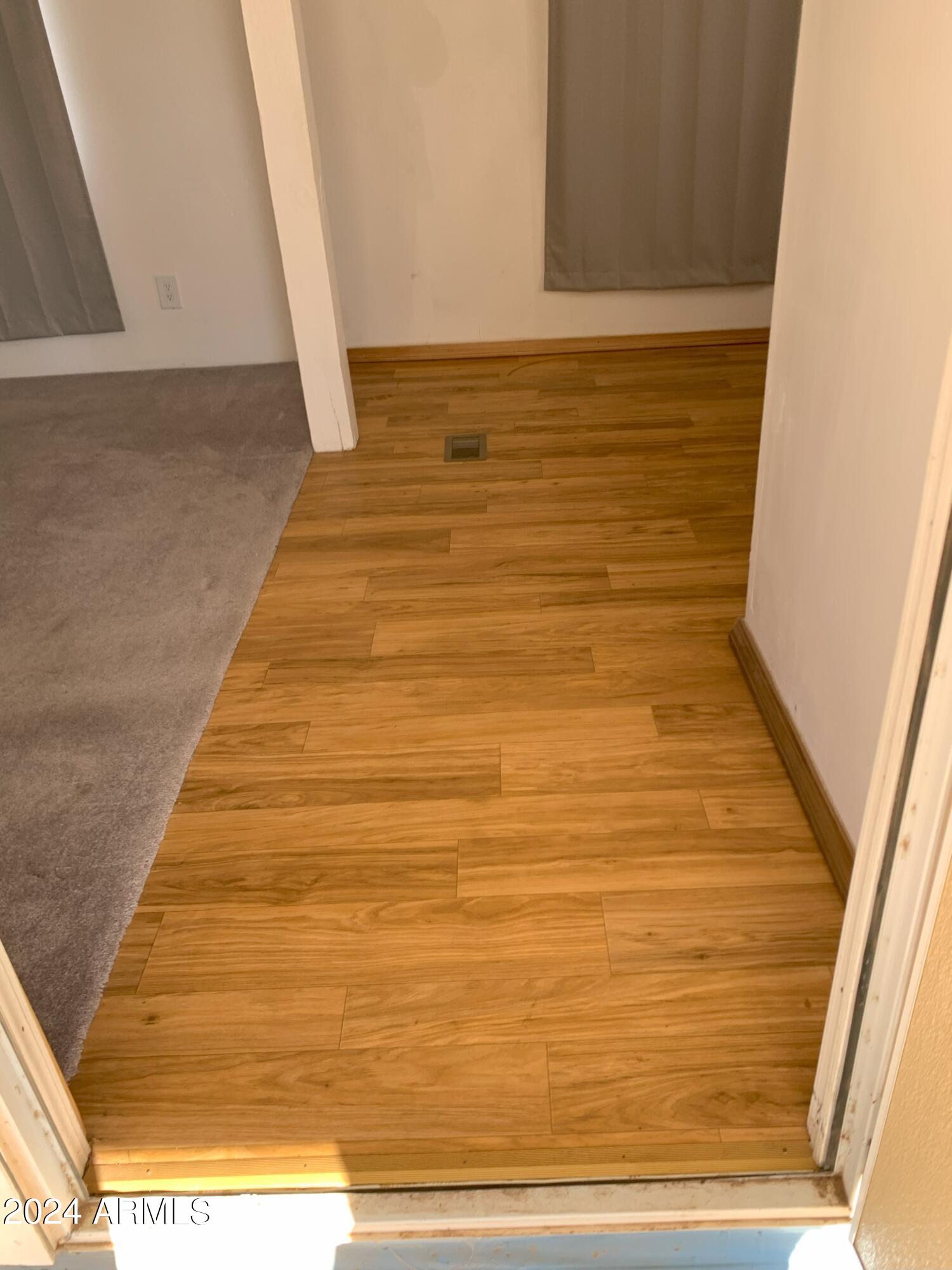 5896 N TALLY HO Lane