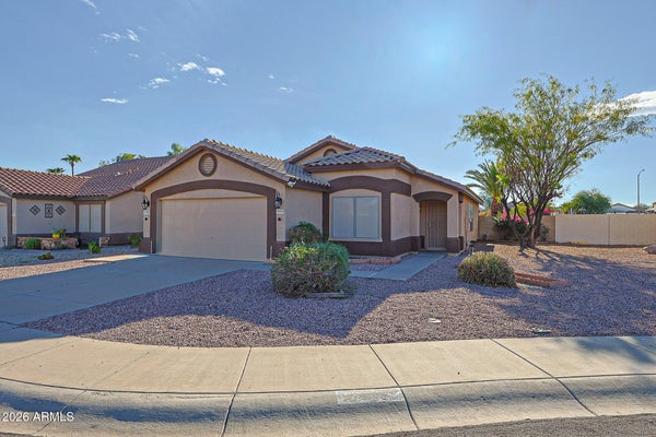 16542 N NAEGEL DR, SURPRISE, AZ 85374 - Image 20161c470fbf589c3eeebcc6d17eede2/2004599561