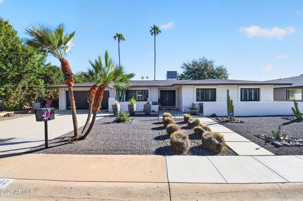 Photo of 8707 E Heatherbrae Drive, Scottsdale, AZ 85251 (MLS # 7093050)