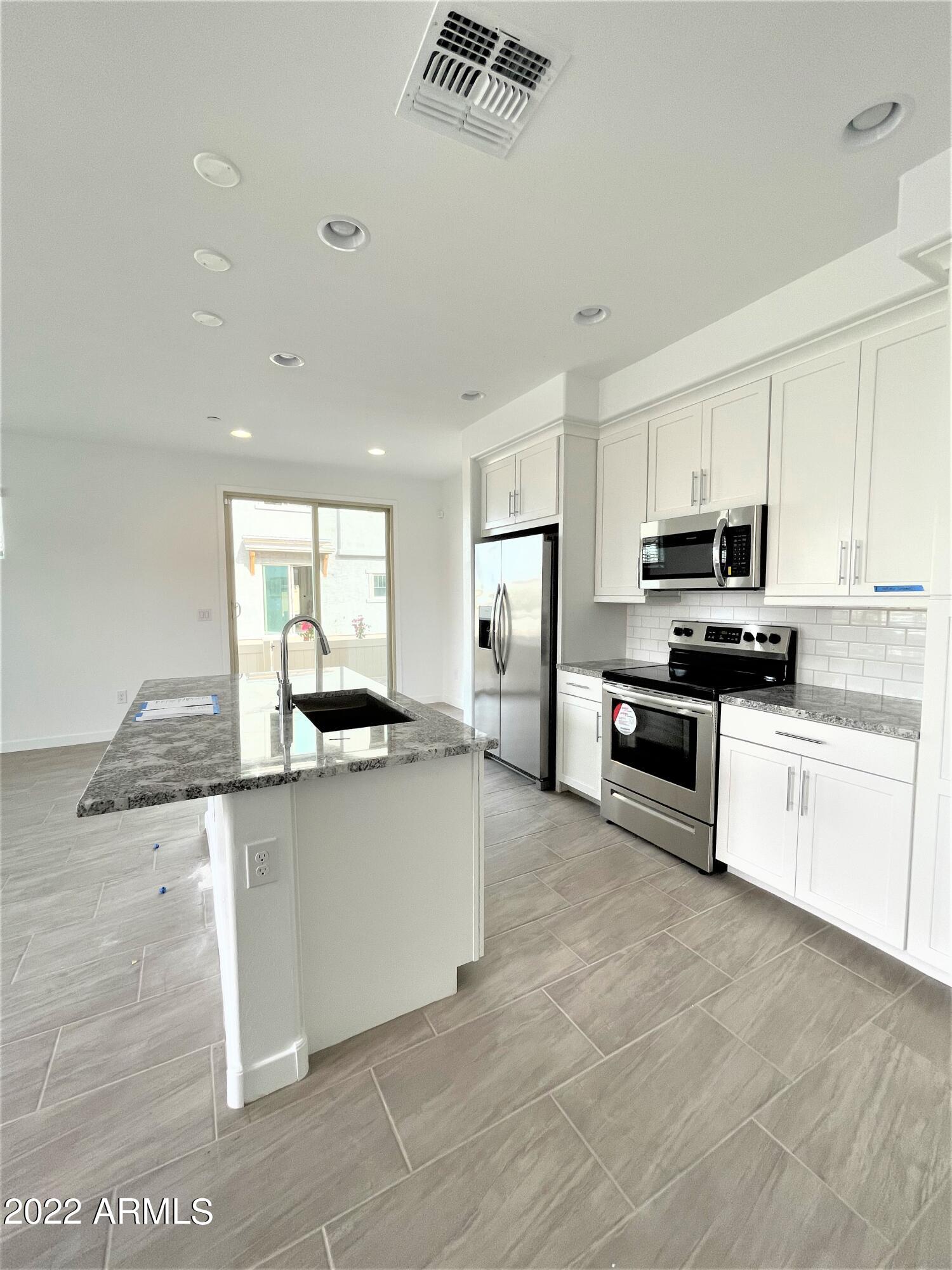 4100 S PINELAKE Way 126