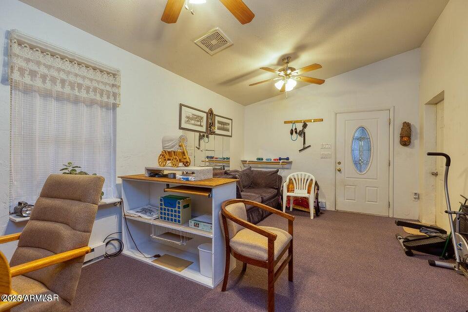 WHITE MOUNTAIN LAKES UNIT 8 - Residential