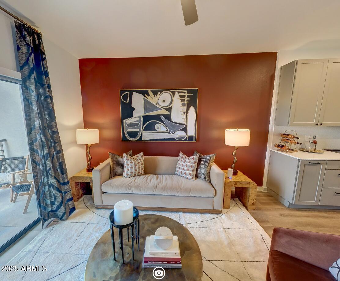 1225 N ARIZONA Avenue A2.1