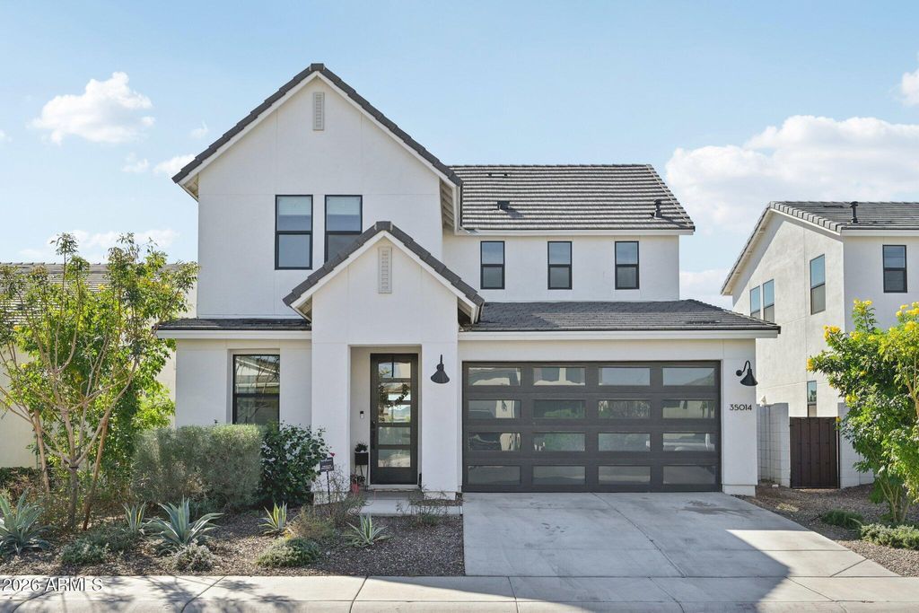 Photo of 35014 N Augite Way, San Tan Valley, AZ 85144 (MLS # 6983901)