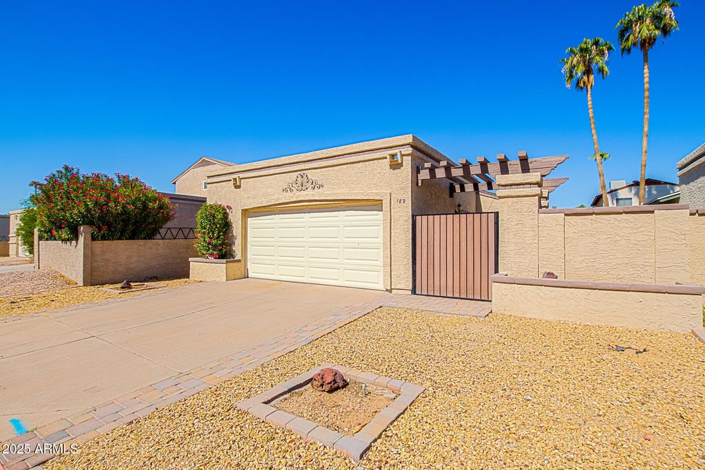 Photo of 630 E Jensen Street #189, Mesa, AZ 85203 (MLS # 6930657)