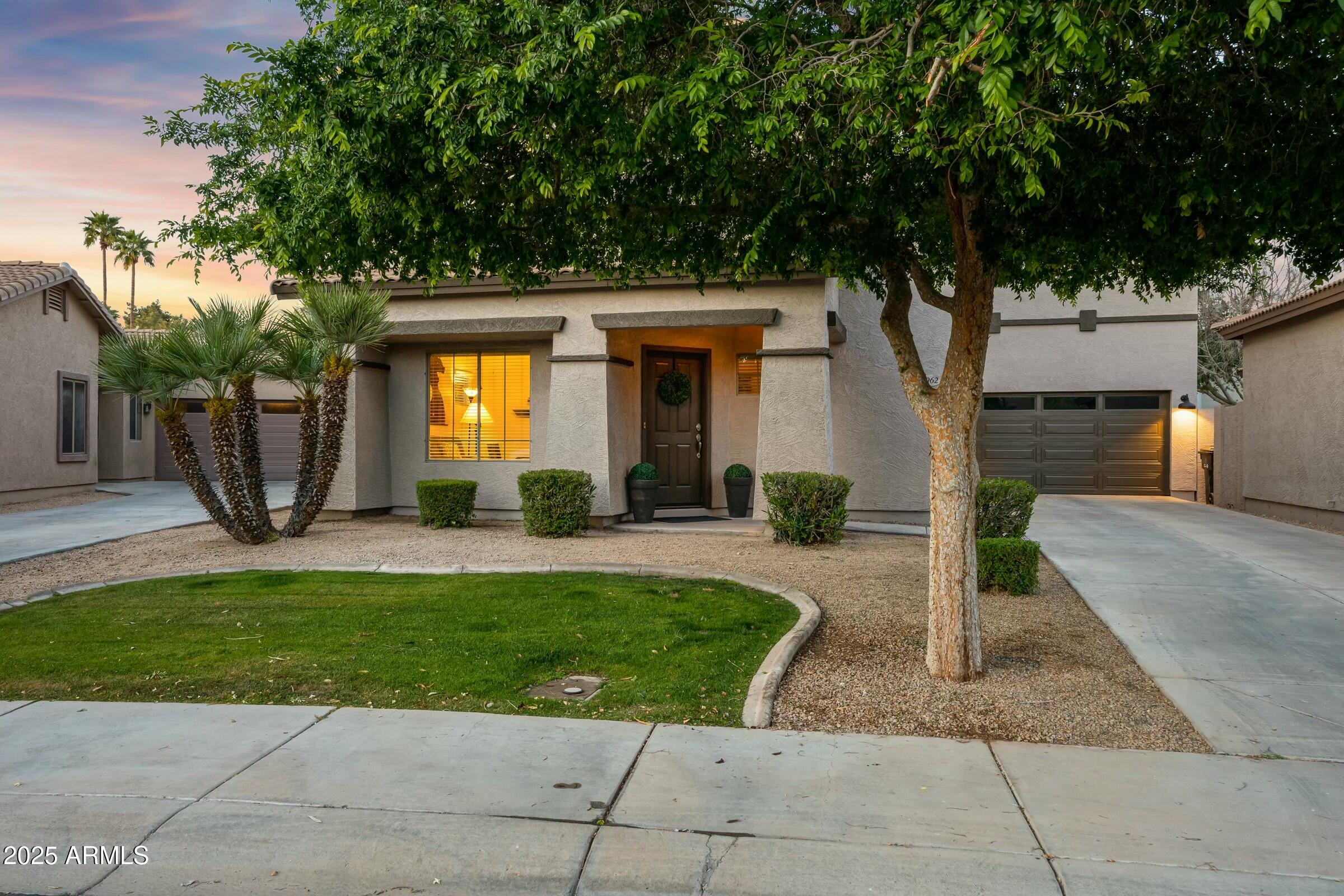 3962 W ROUNDABOUT Circle
