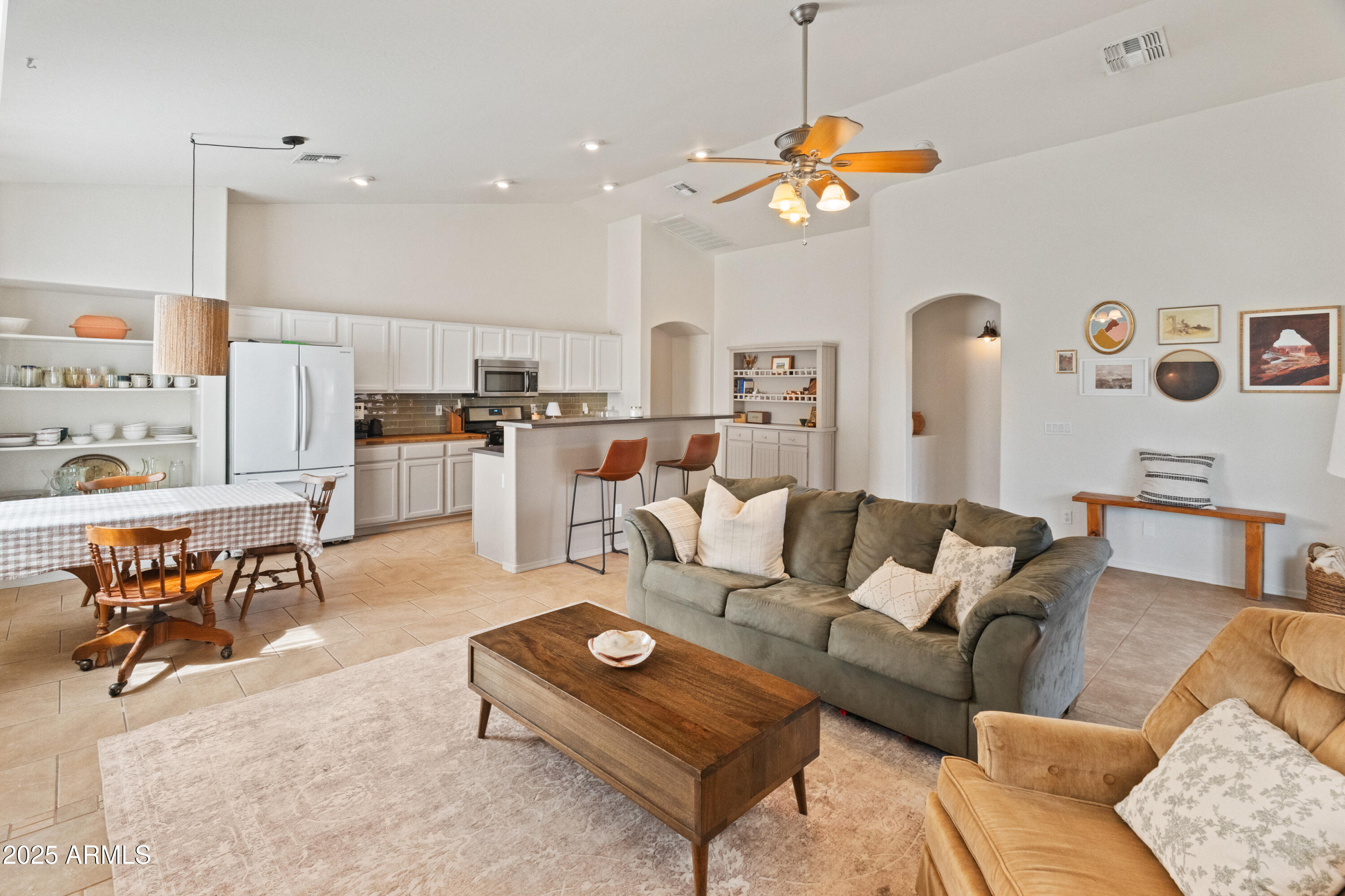 Homes 3 17056 W BRISTOL Lane
