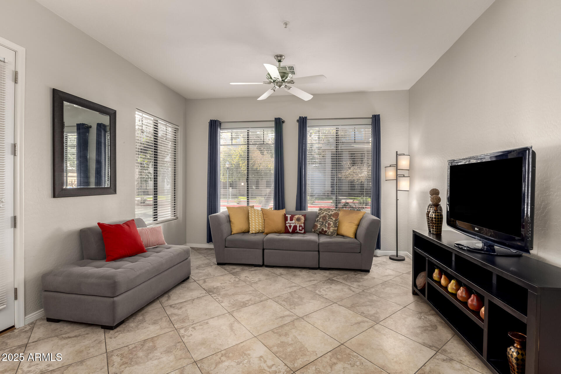 2989 N 44TH Street 1003