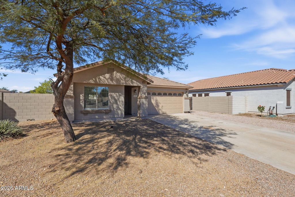 Photo of 4522 E Alamo Street, San Tan Valley, AZ 85140 (MLS # 7001347)