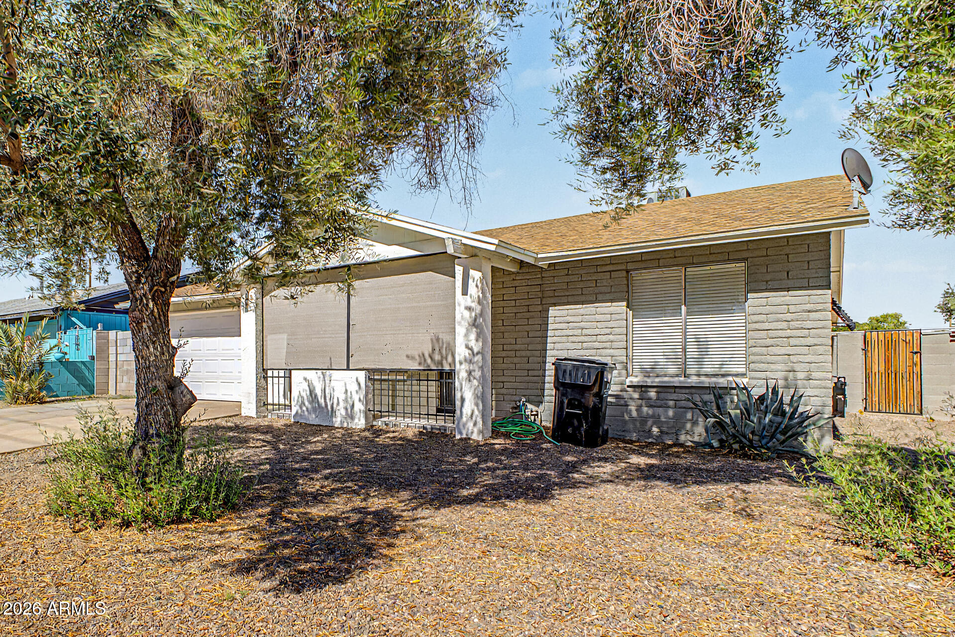 10401 N 43RD Avenue