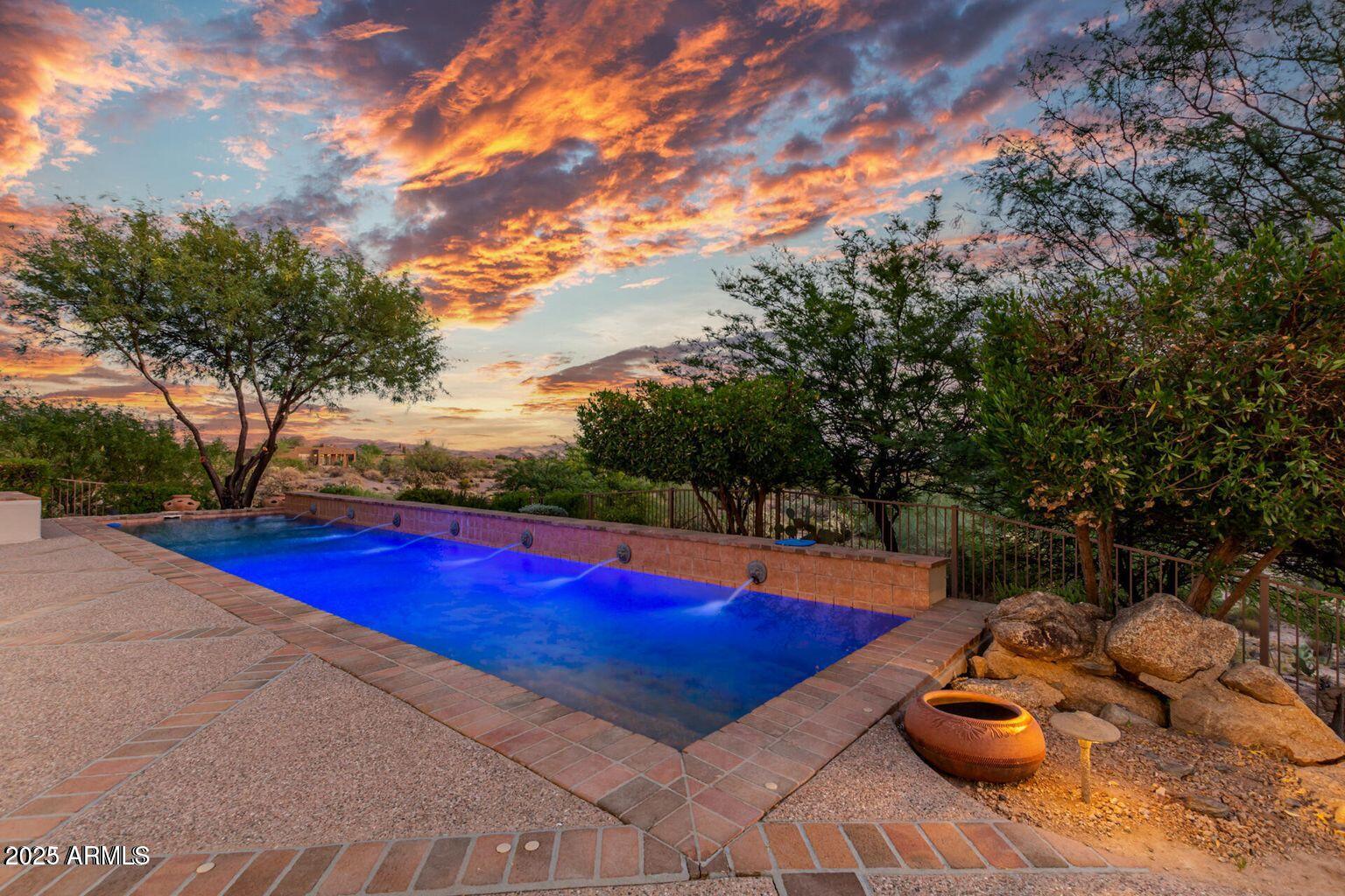 10119 E WINTER SUN Drive