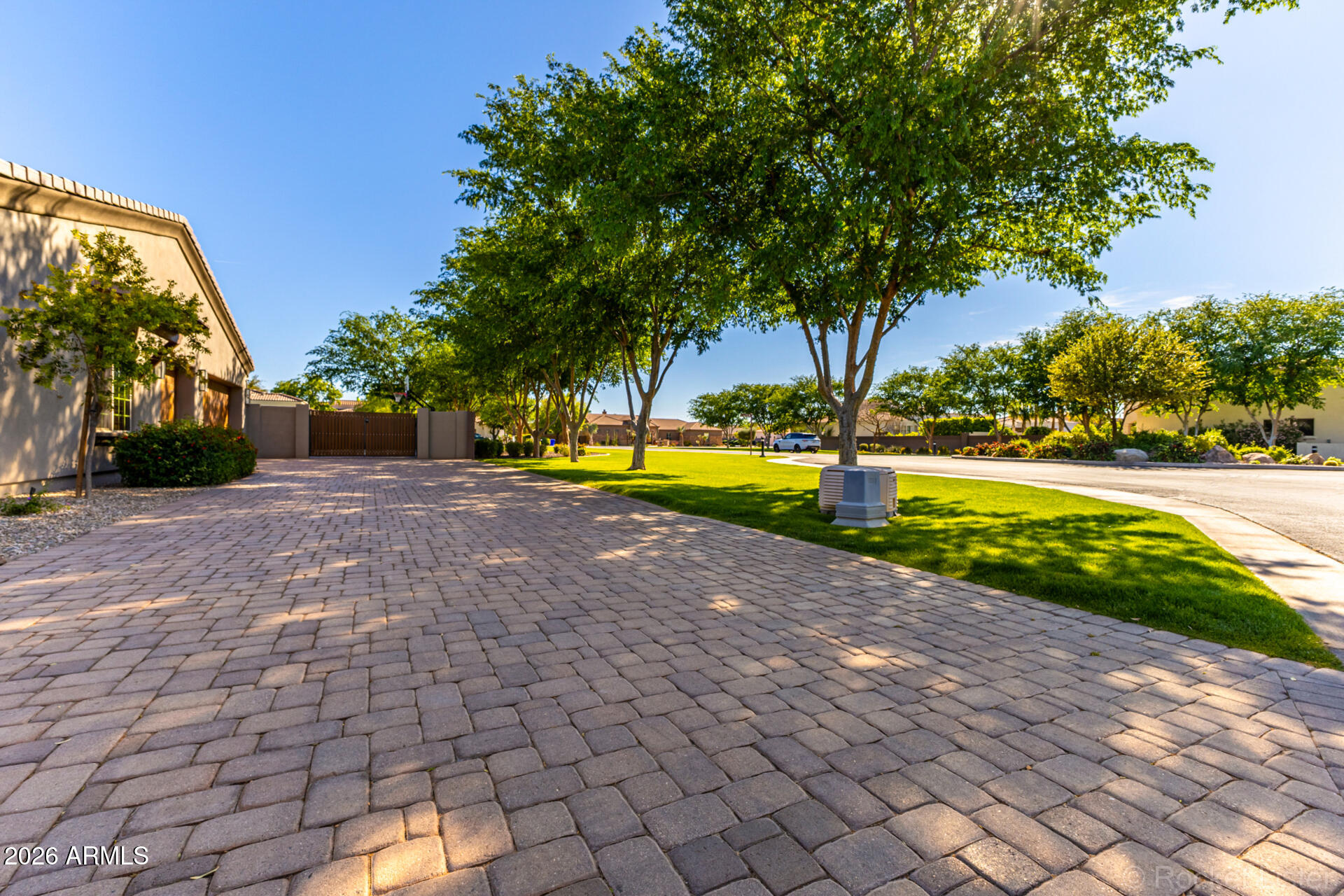 WHITEWING AT KRUEGER - Residential