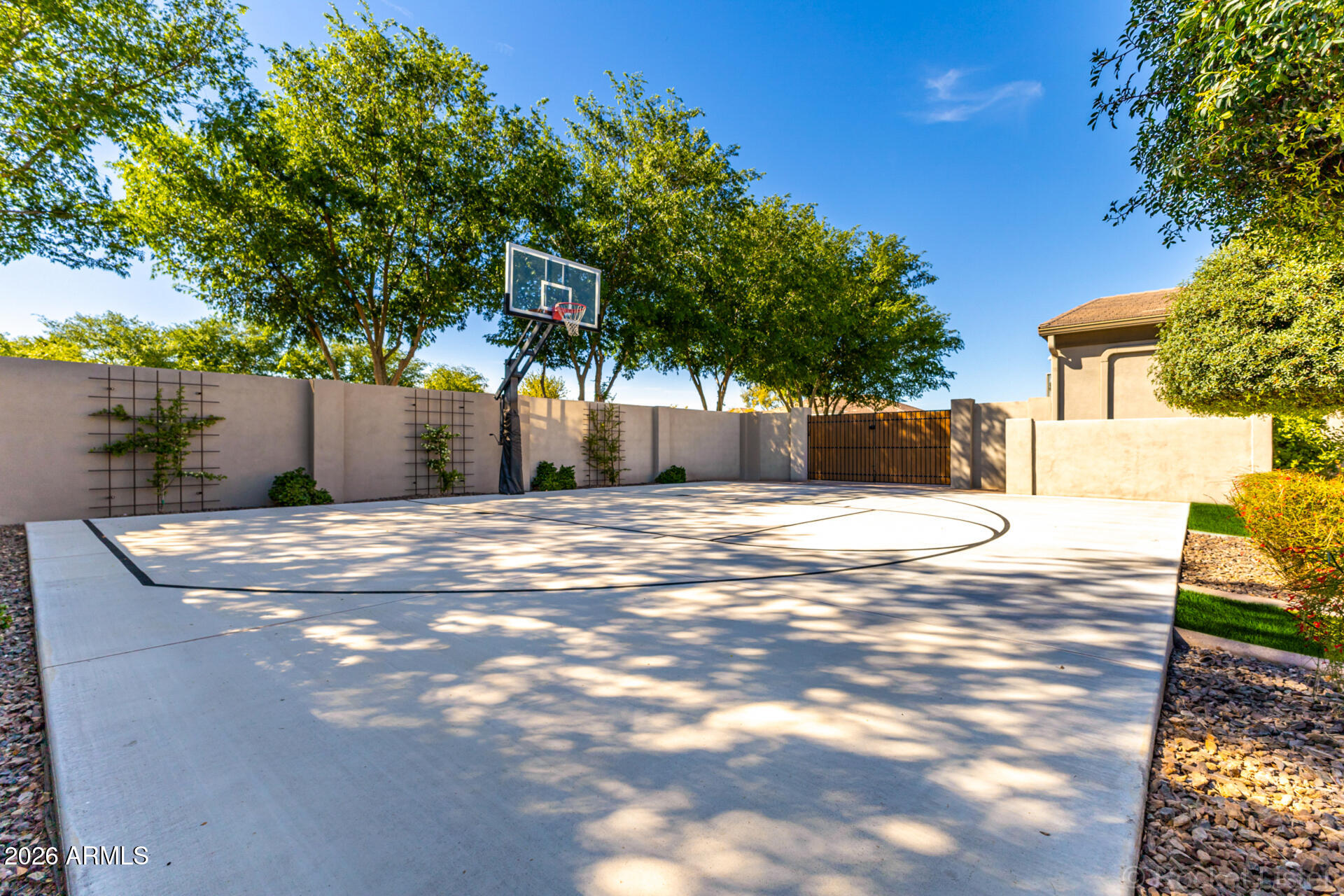 WHITEWING AT KRUEGER - Residential