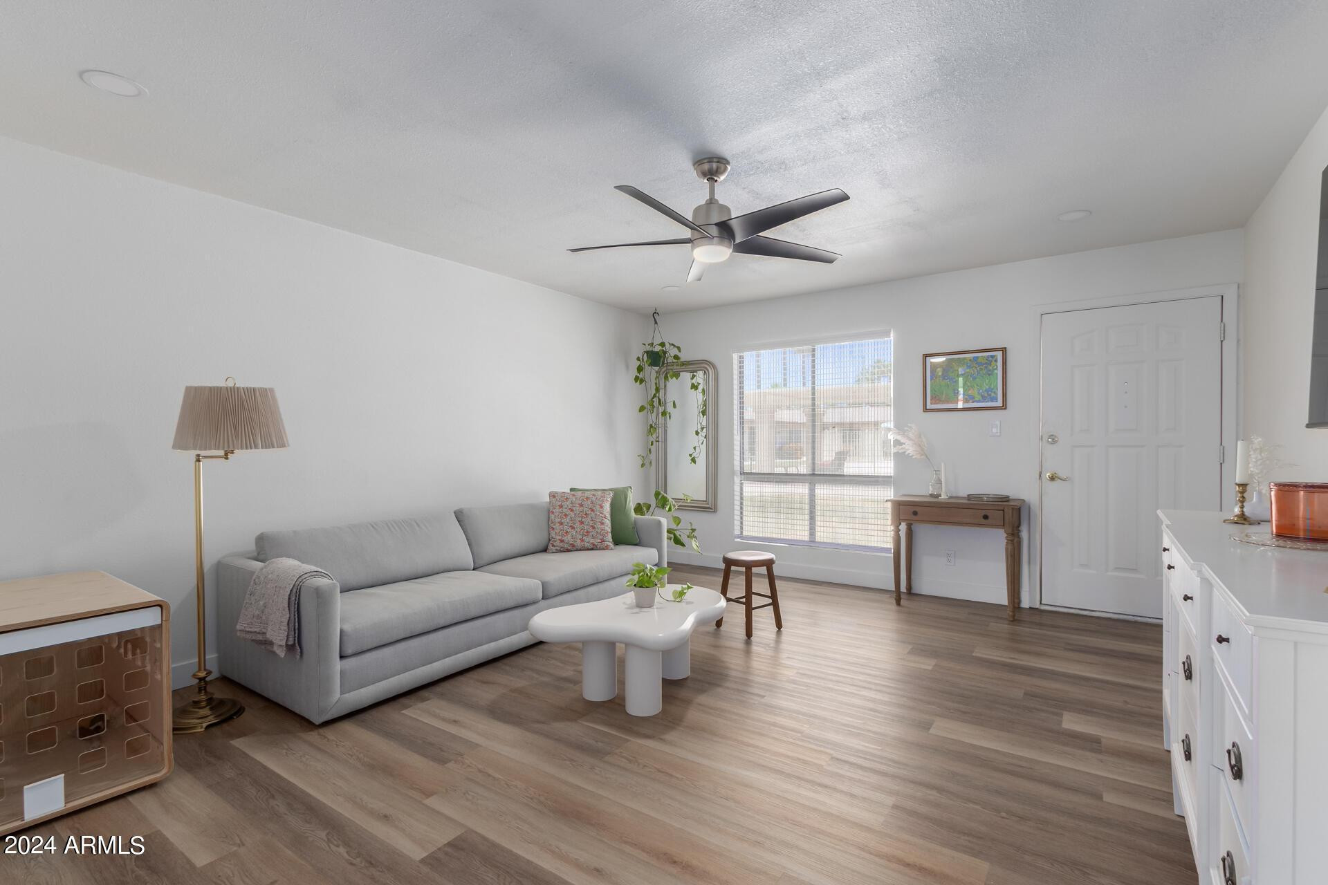 8241 N Central Avenue Unit 13