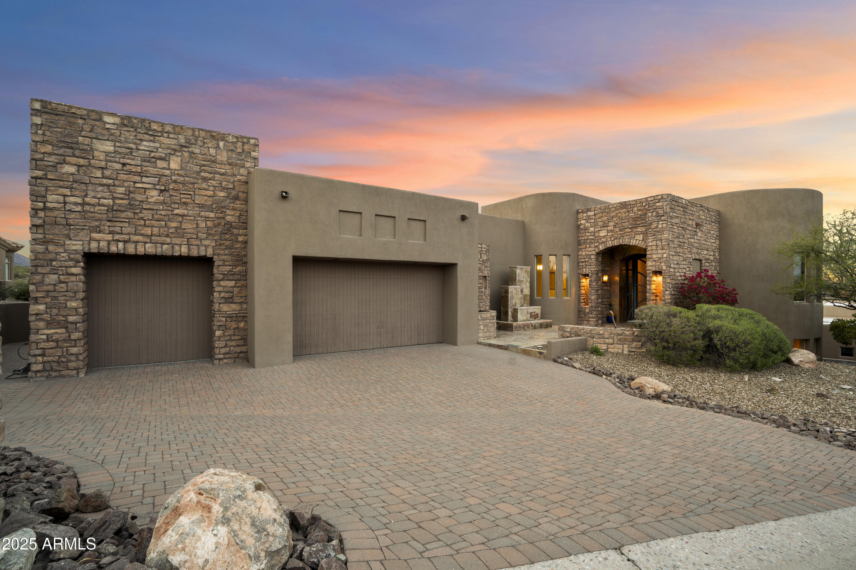 15424 E SUNDOWN Drive