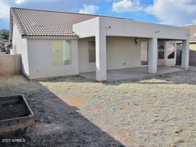 CAMPSTONE - Residential Lease
