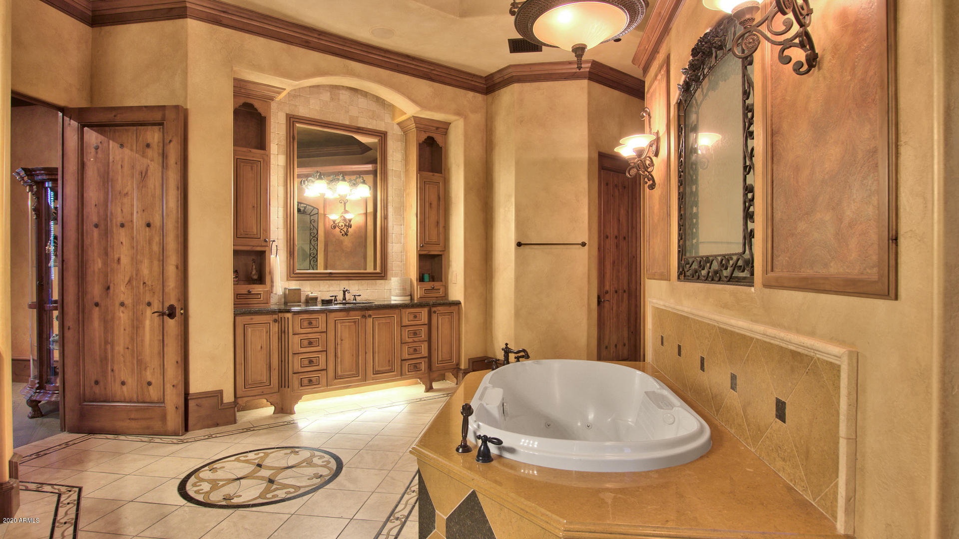 GARY ESTATES - Residential