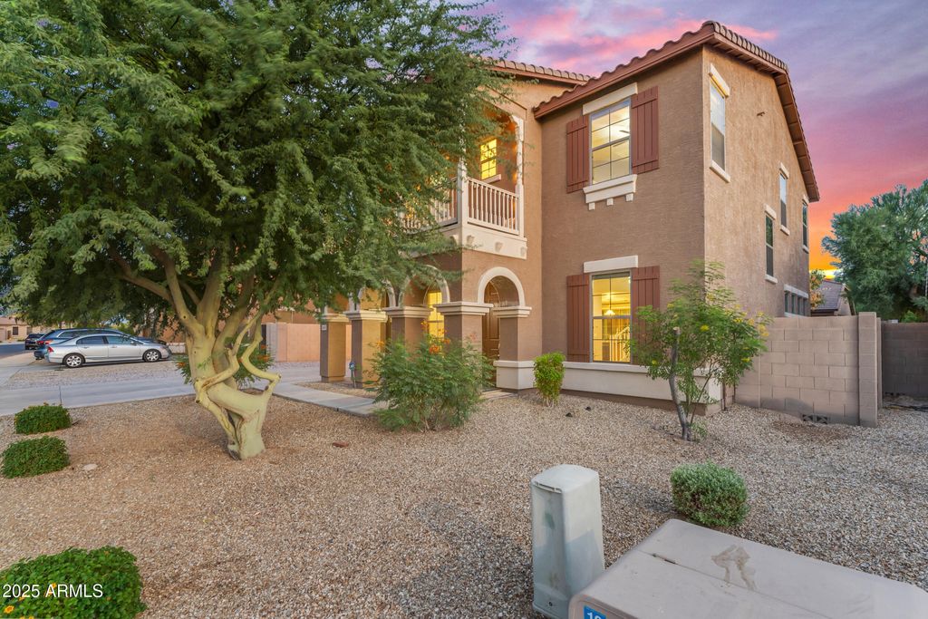 Photo of 16043 W Cocopah Street, Goodyear, AZ 85338 (MLS # 6914903)