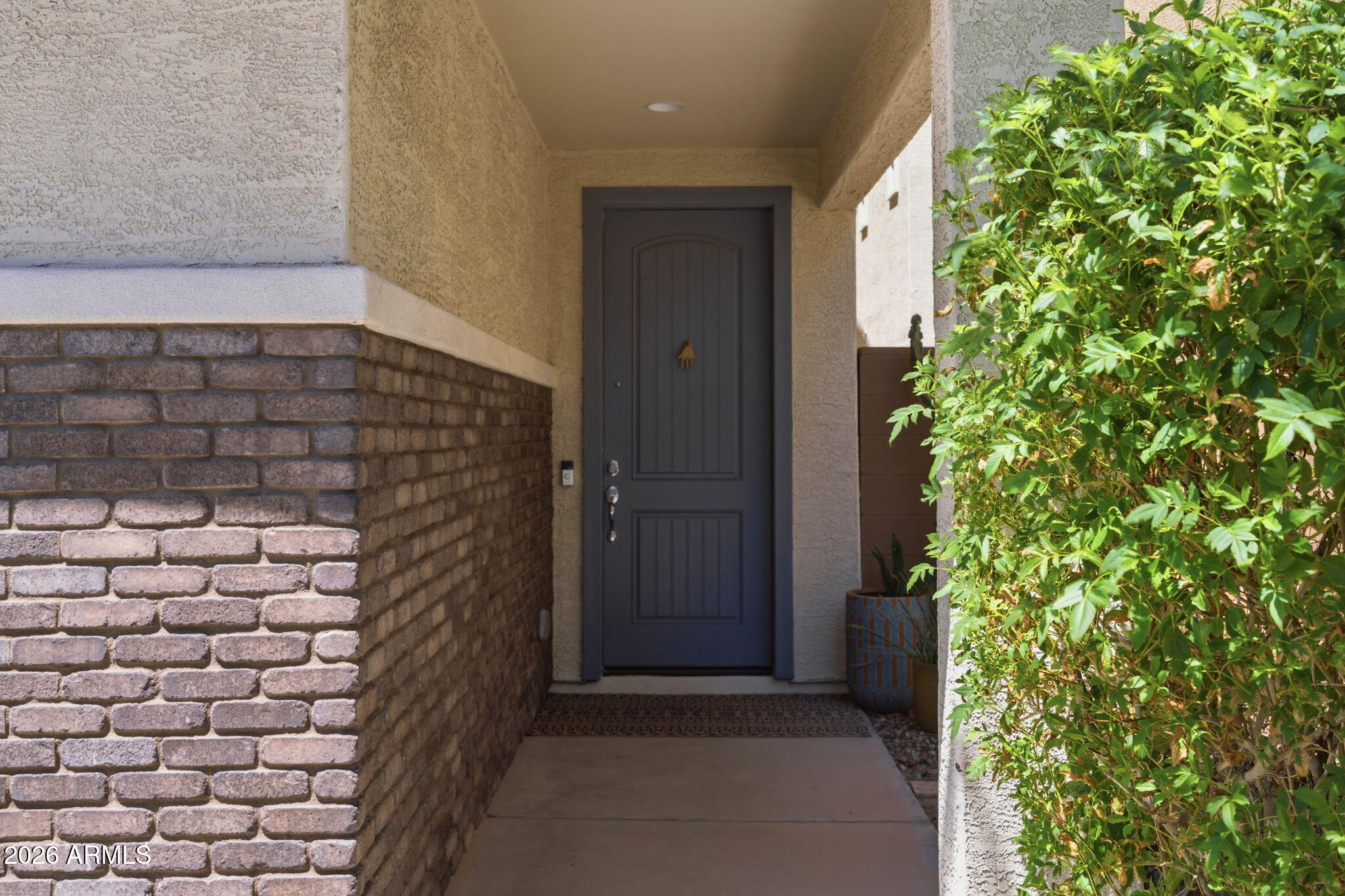 674 W FLINTLOCK Way