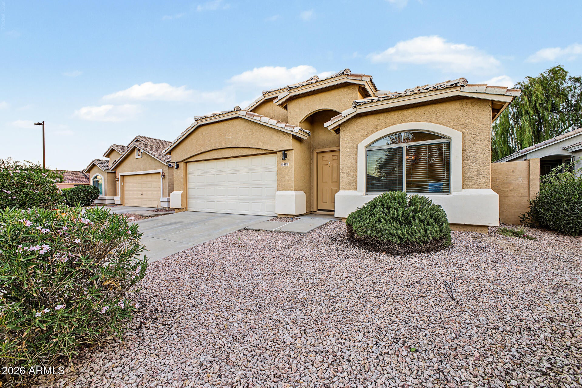 3765 W YELLOW PEAK Drive
