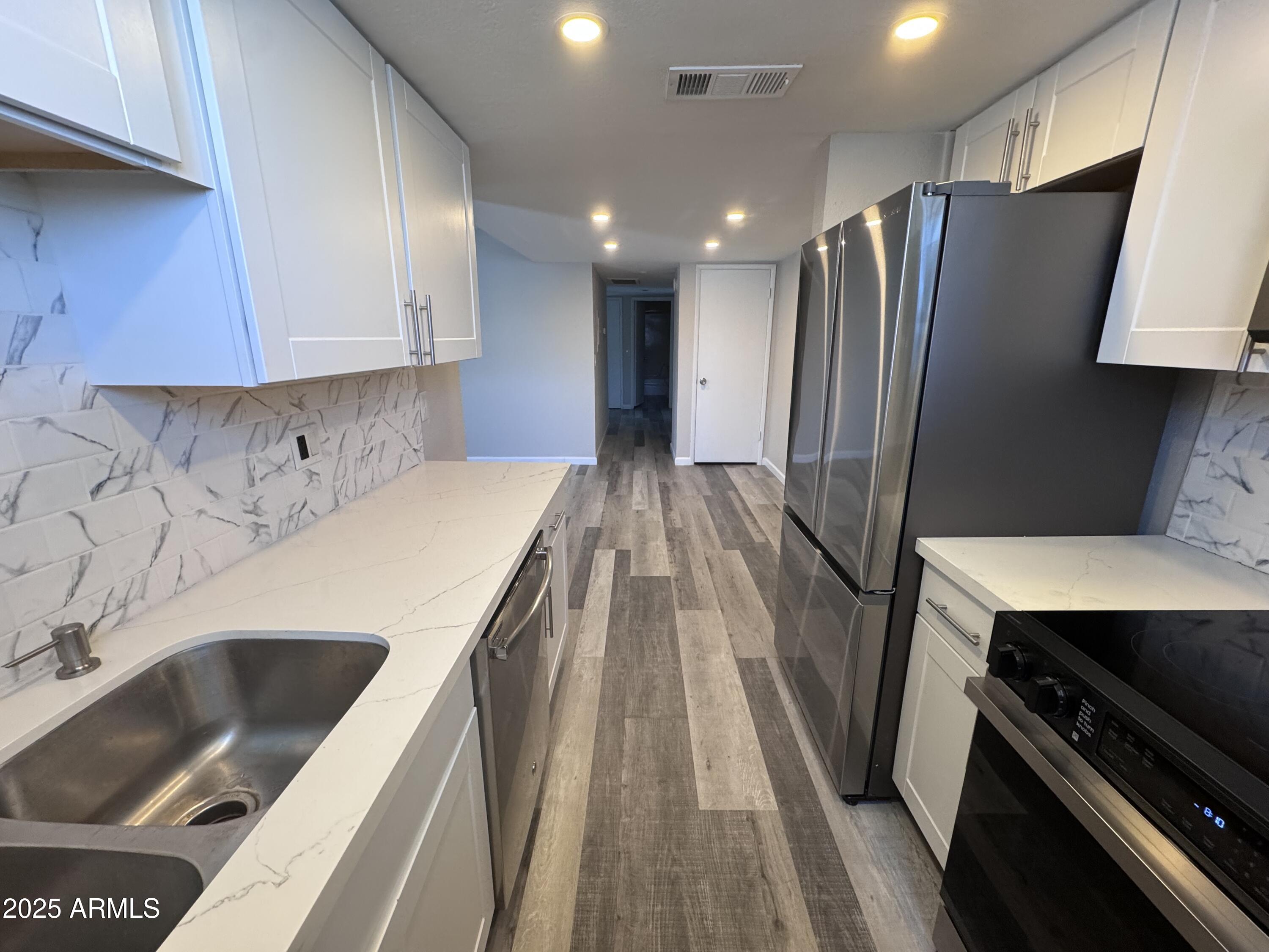 2629 W OCOTILLO Road 3