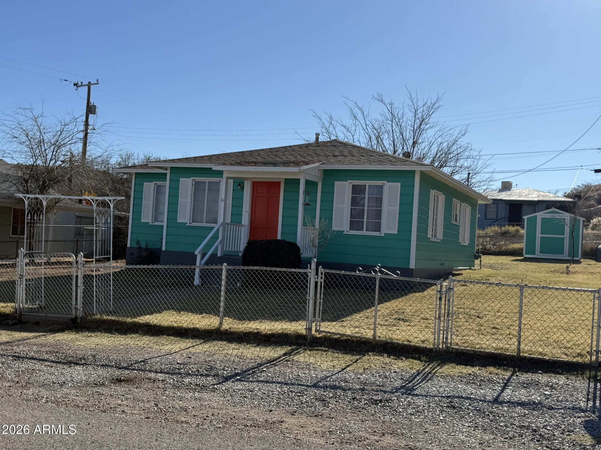 WEST GALENA - Residential