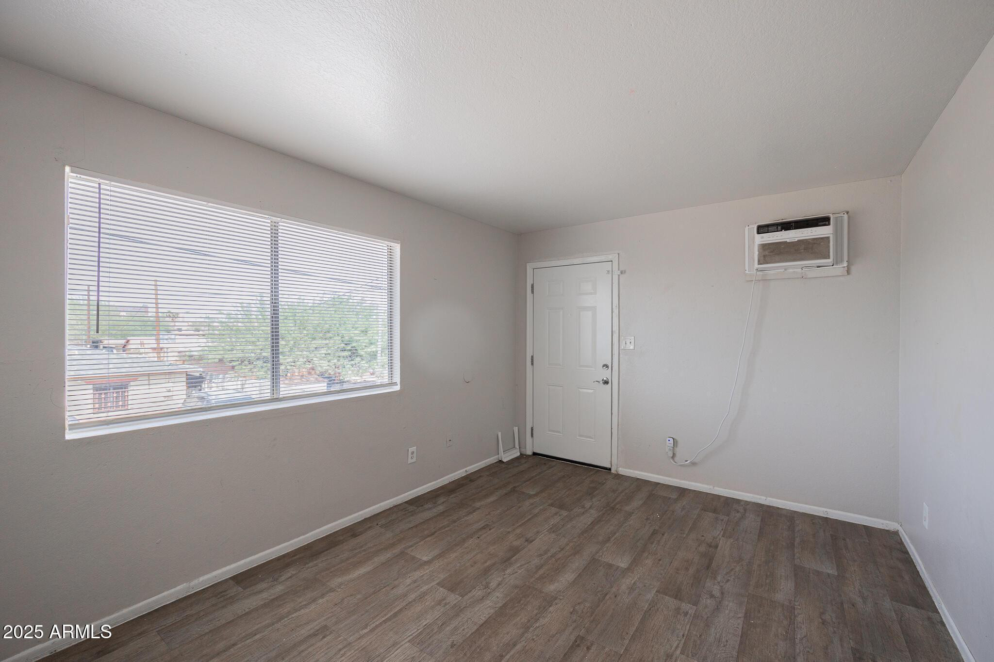 622 N 30TH Place 4